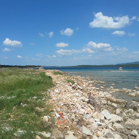 Apartment Jartic Betina  Εξωτερικό φωτογραφία