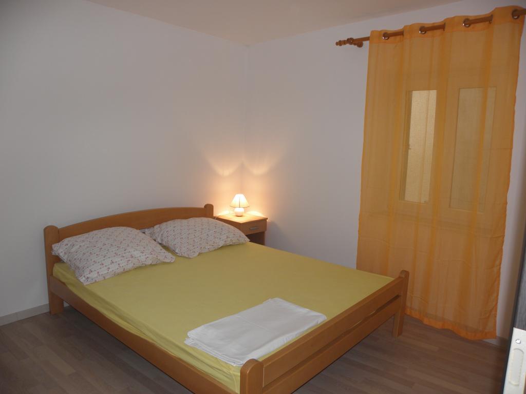 Apartment Jartic Betina  Εξωτερικό φωτογραφία